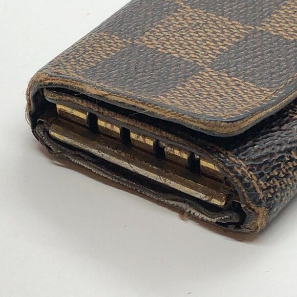 Louis Vuitton Brown Damier Leather 4 Key Case **WITH DAMAGES - Picture 4 of 11